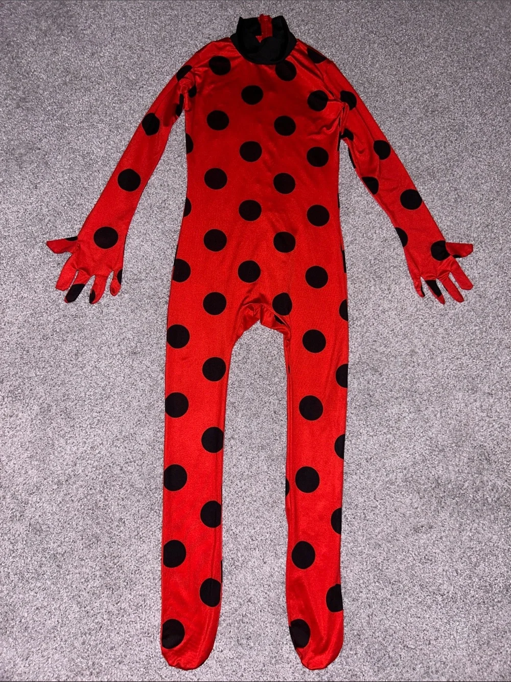 Miraculous Ladybug Girls’ M(8-10) Halloween Costume